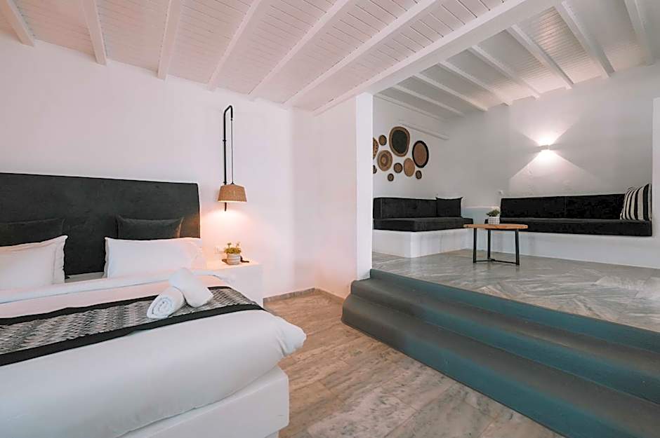 Mr & Mrs White Mykonos