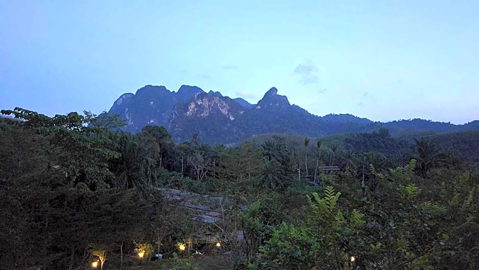 Khao Sok Horizon