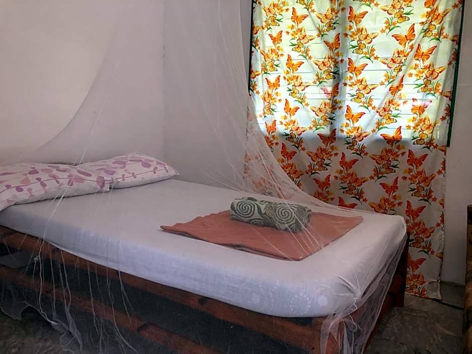 Puerto Galera Hostel