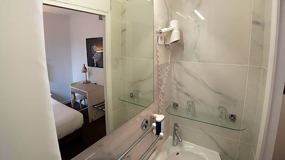 Hotel Des Grands Hommes - Bordeaux Centre