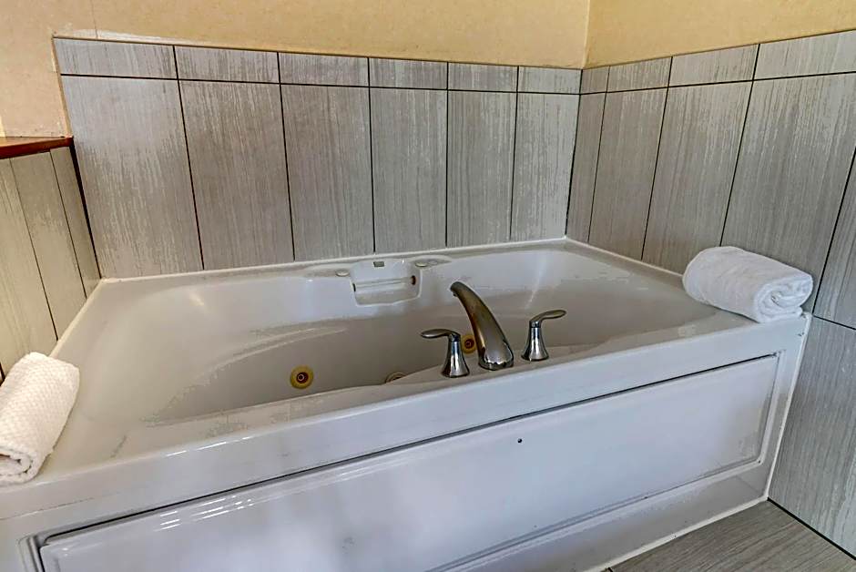 Comfort Suites Lake Geneva East