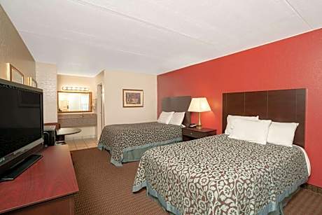 Days Inn by Wyndham Cave City