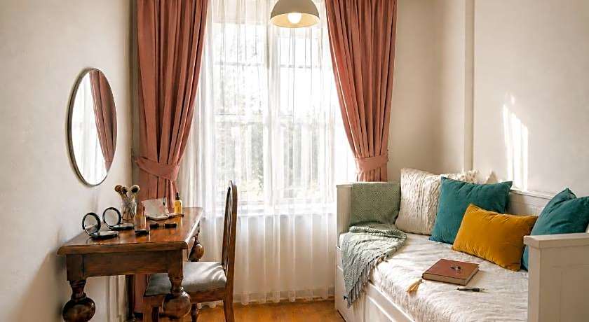 Alayaz Hotel