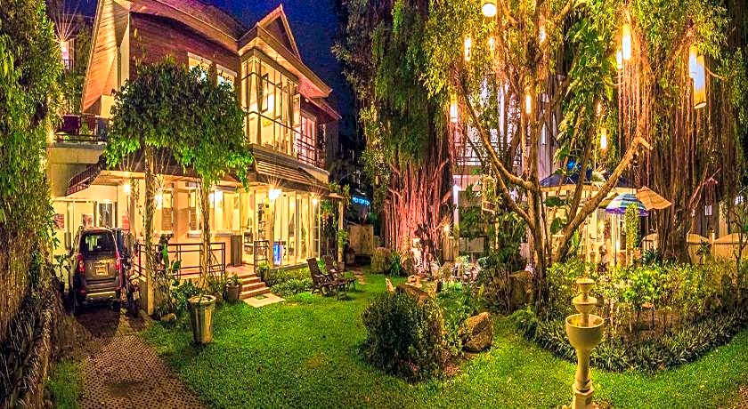 Banyan House Samui Bed & Breakfast (Adults only)