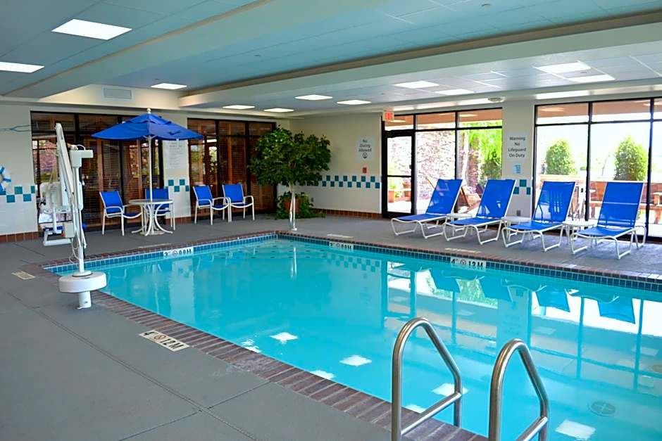 Holiday Inn Express & Suites Bozeman West By IHG