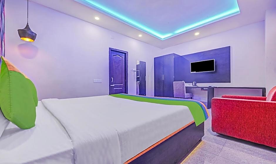 Goroomgo Effective Bollywood Hotels Bhubaneswar
