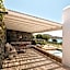 The Coast Bill&Coo-The Leading Hotels of the World