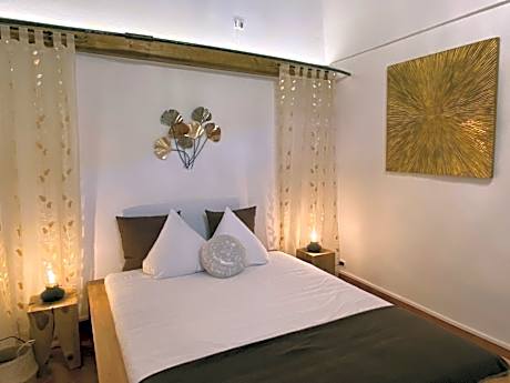 Junior Suite with Garden View