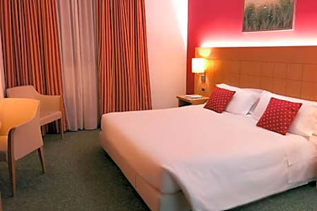 Double Room (Single Use)