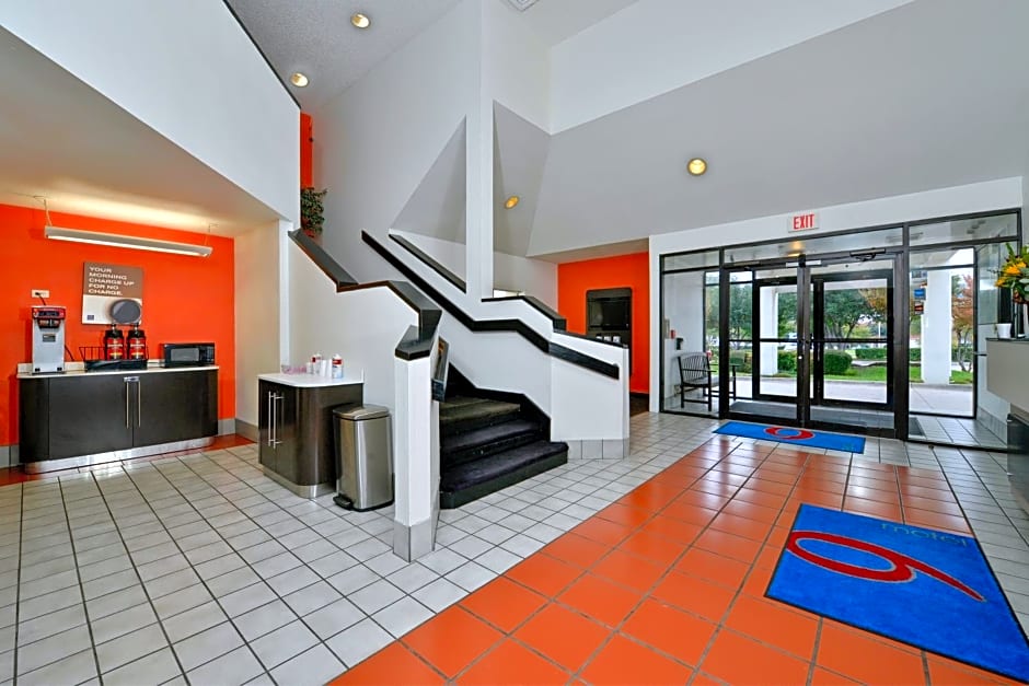 Motel 6 Plano, TX - West - Frisco