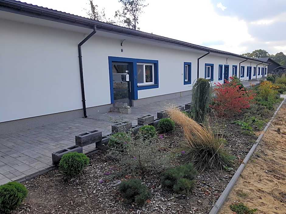 Szafir - NoclegiGrodziskPL