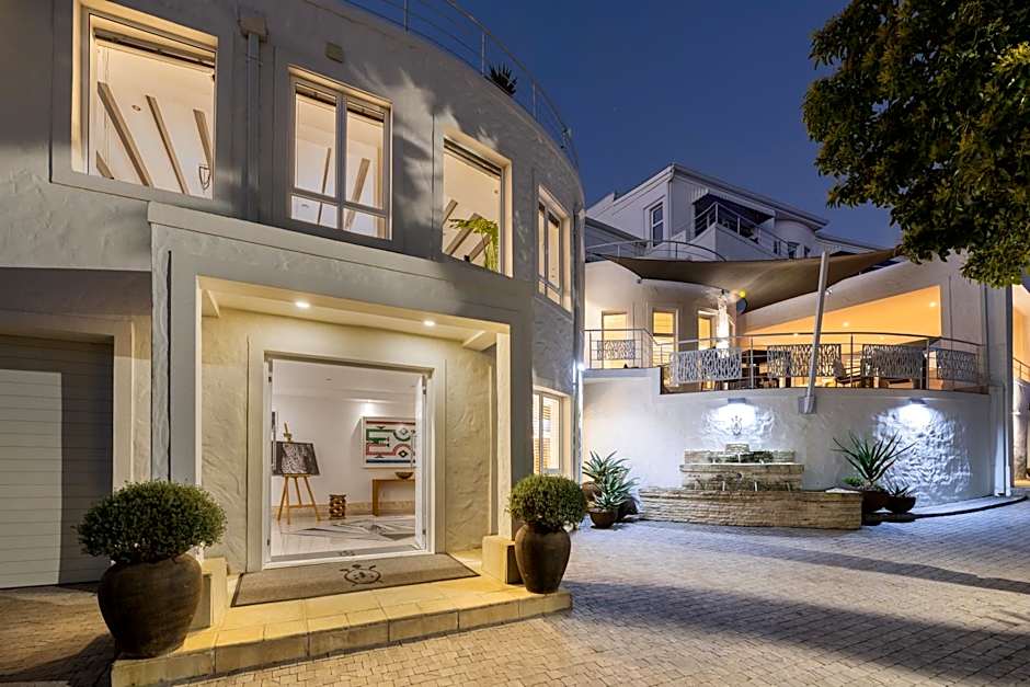 Villa Afrikana Guest Suites by Knysna Paradise Collection