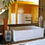 Kuku Ruku Hotel