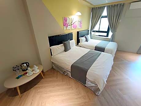 Comfort Quadruple Room