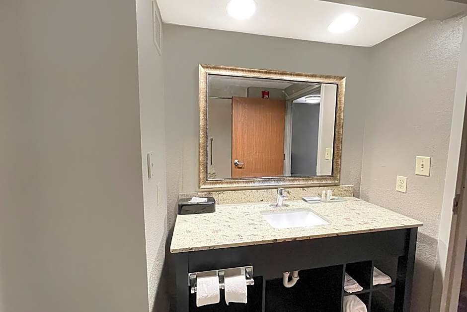 OYO Townhouse Jackson - Ridgeland