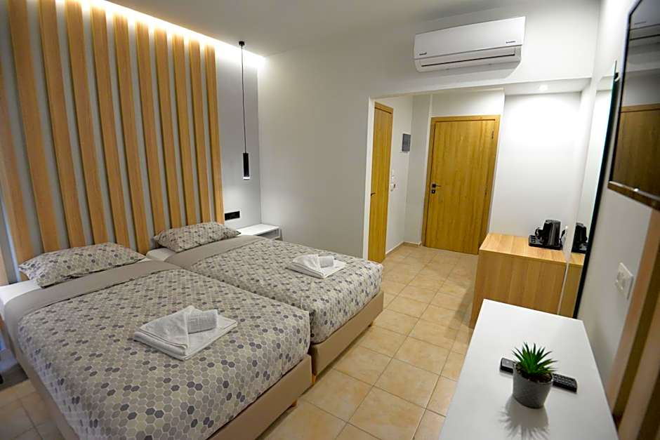 Heleni Beach Hotel