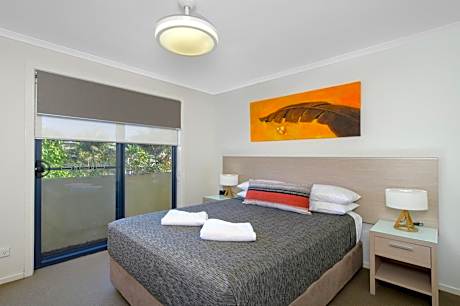 Two-Bedroom Apartment with Garden View