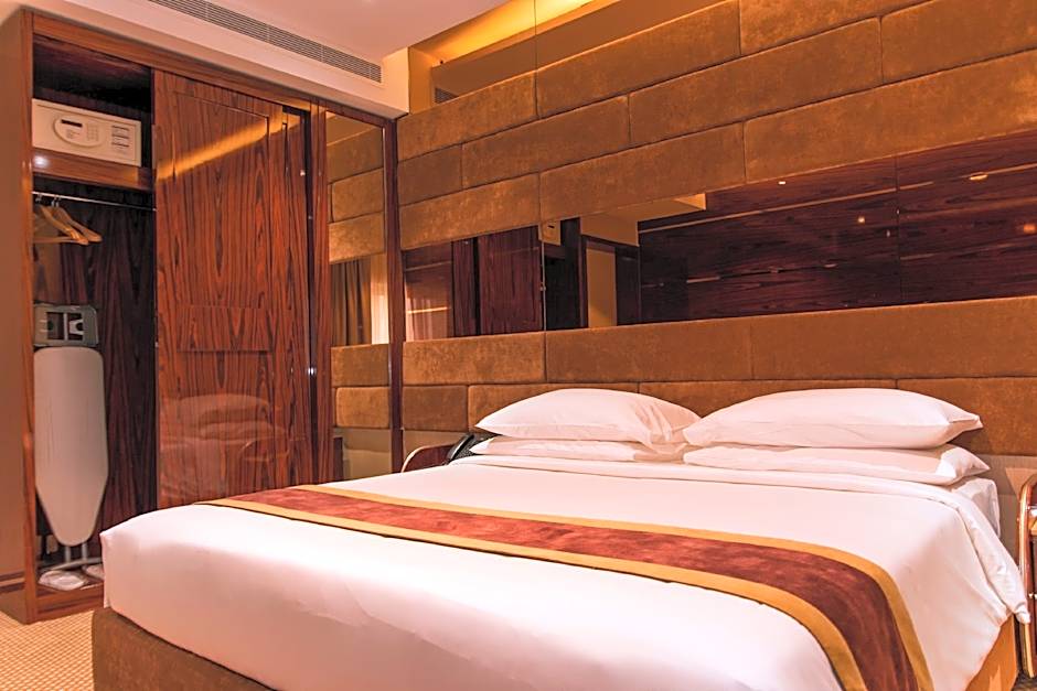 City Park Hotel Apartments