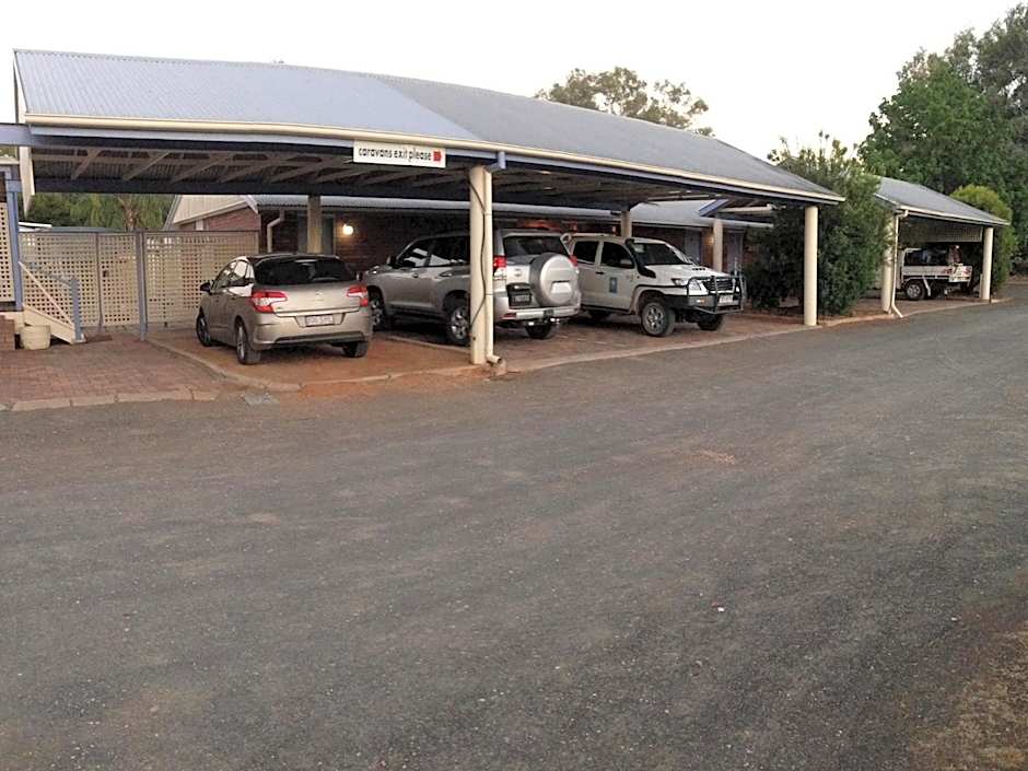 Tambo Mill Motel & Caravan Park