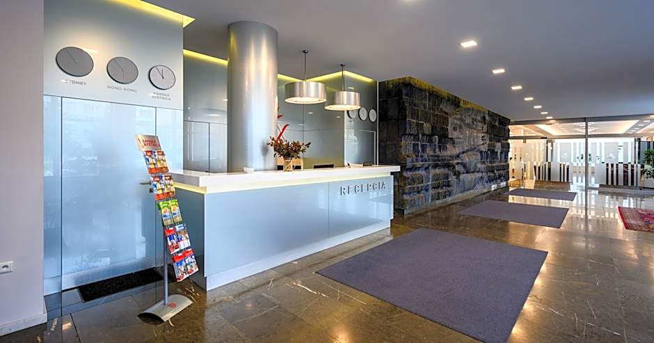 Hotel Lux
