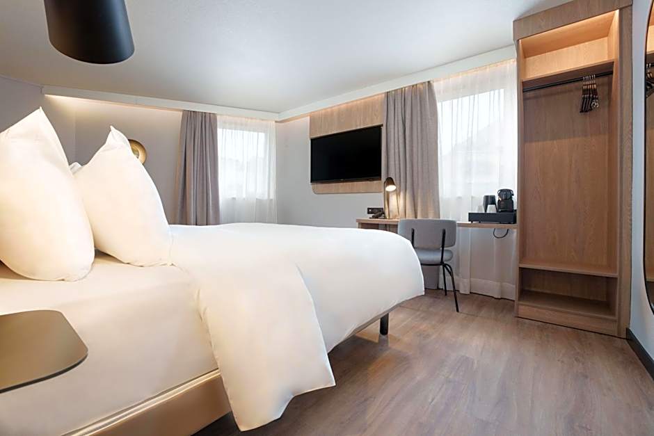 Campanile Paris 19 - La Villette