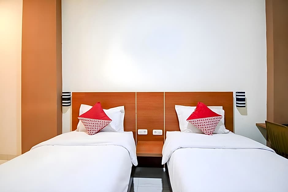 Hotel O Sean'S Residence Mansyur Near Universitas Sumatra Utara ( USU )