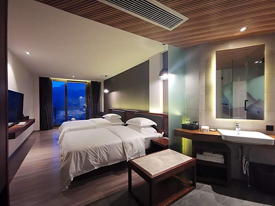 Foto 1 daripada 18 — Premium 1 Twin Bed