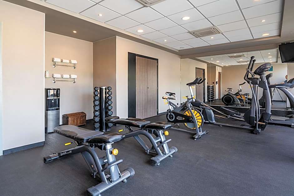 City Express Suites by Marriott Queretaro