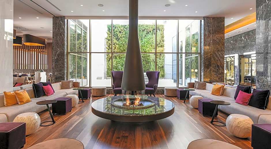 Makedonia Palace
