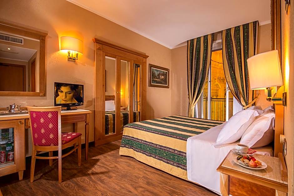 Colonna Hotel