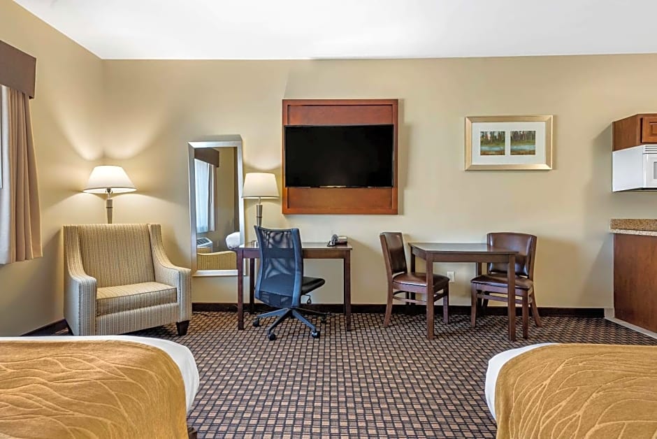 Comfort Inn & Suites Barnesville - Frackville