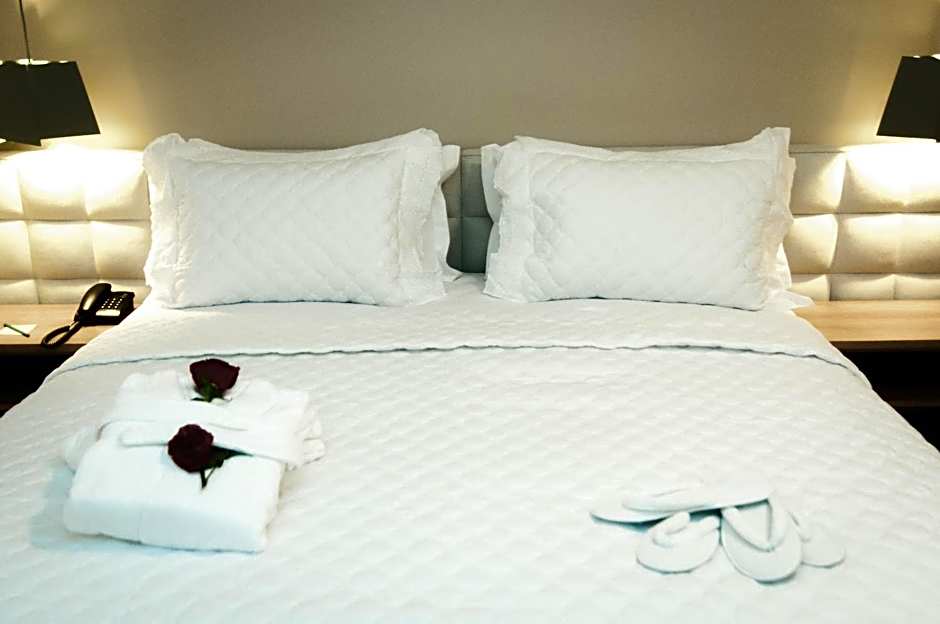 Nobile Suites Gran Lumni
