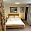 Oakwood Bed and Breakfast Heathrow