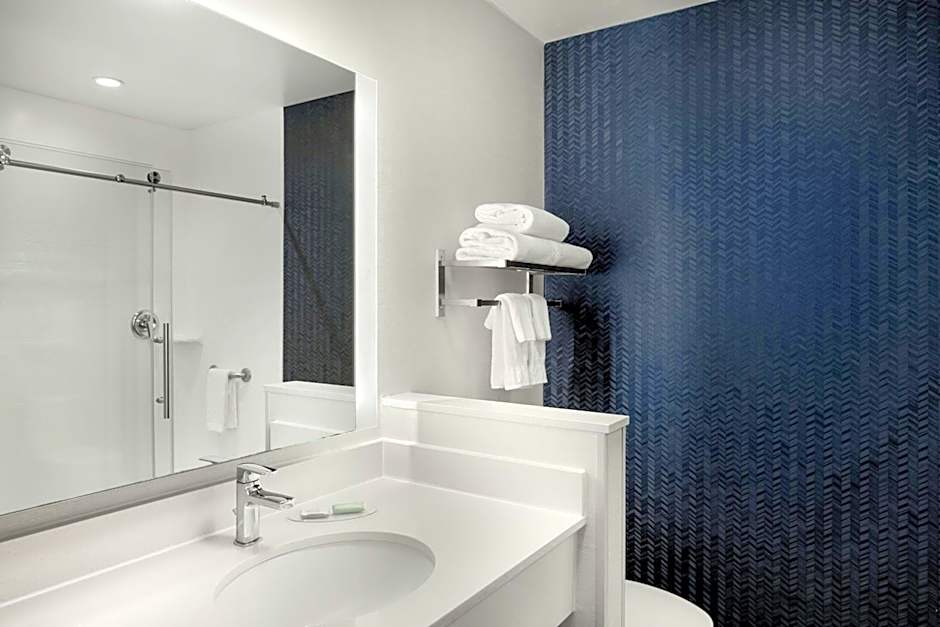 Fairfield Inn & Suites by Marriott Cincinnati Uptown/University Area