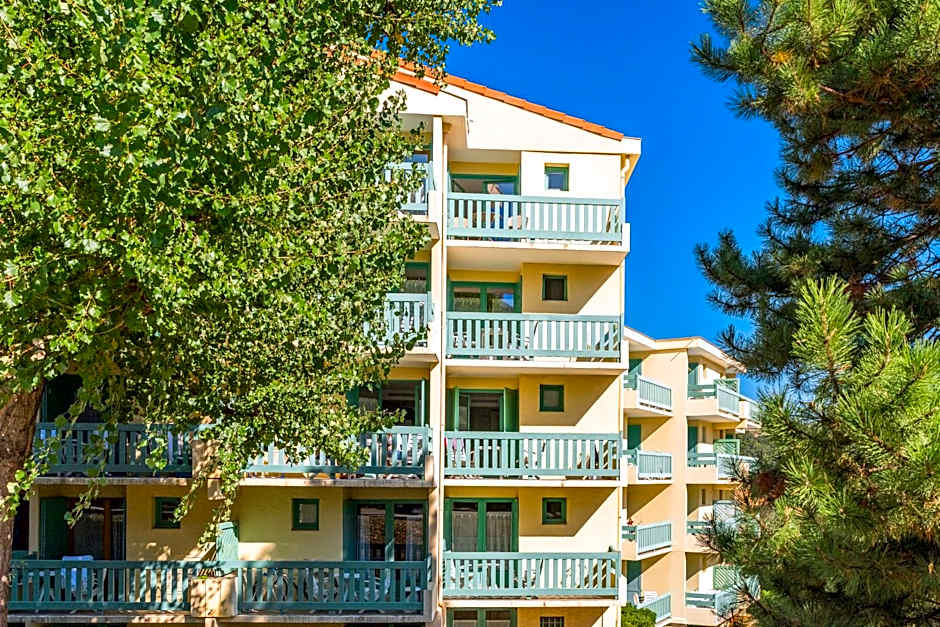 Hôtel-Résidence la Pinède