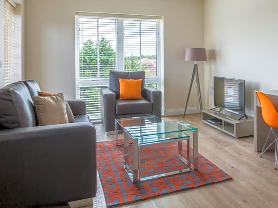 HOF Apartments Central Gate - Newbury