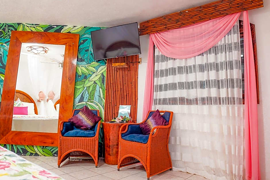 Monyoli Hotel & Boutique