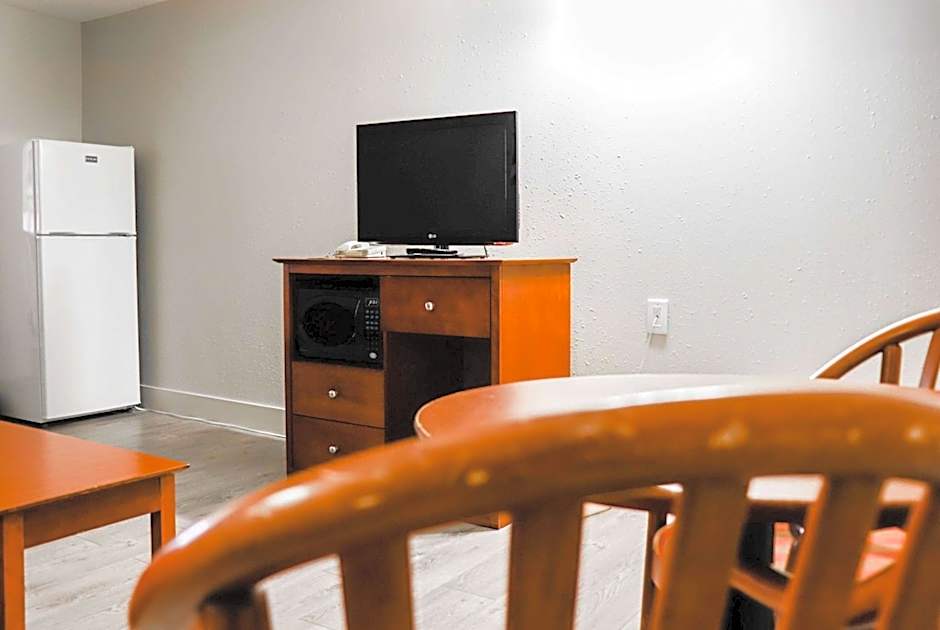 Super 8 by Wyndham Campbellton NB