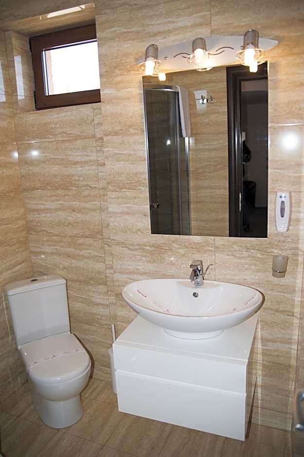 West Plaza Residence