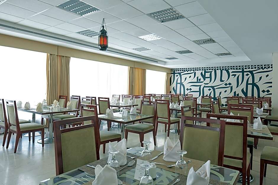 Makarem Al Bait Al Azizia Hotel