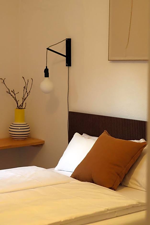 Weinbar & Gästehaus Himmelstoss