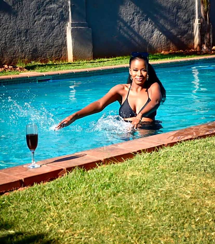 Clifford's Rufaro Hotel, Conference & Spa