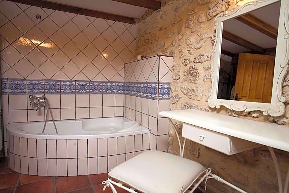 Hotel Rural La Torre de Bisjueces