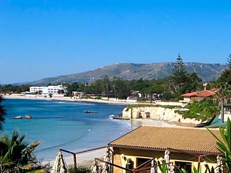 Villa Cassio near the sea in complete relaxation - wi-fi