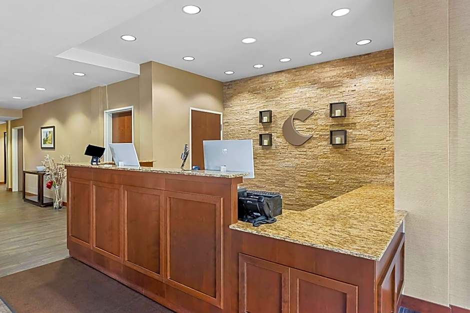 Comfort Inn & Suites West - Medical Center