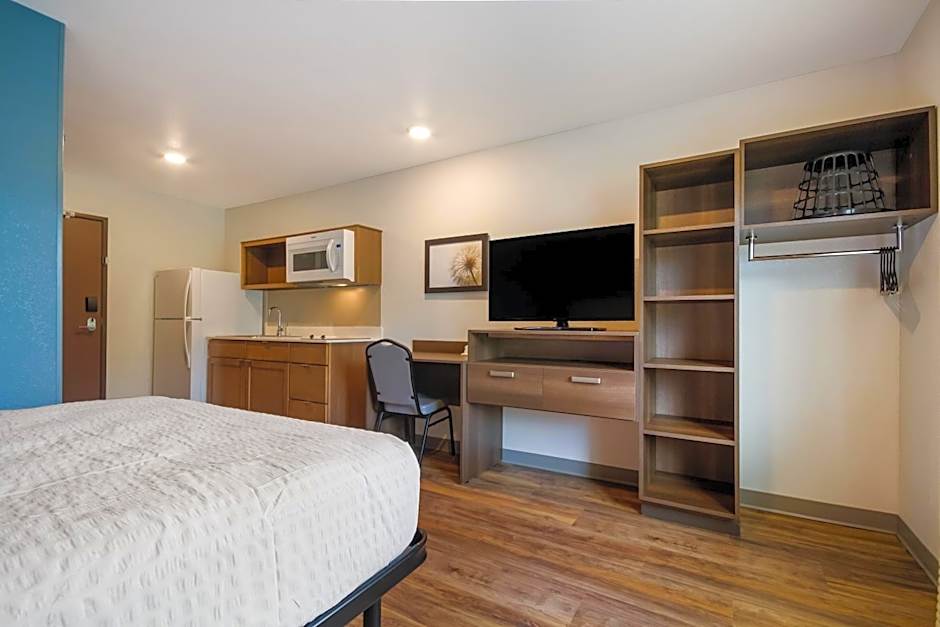 WoodSpring Suites Panama City Beach