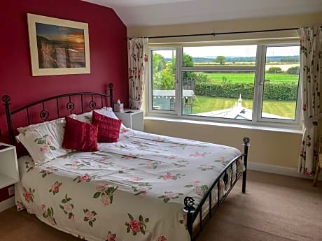 Brambling Fields B&B and Cottages