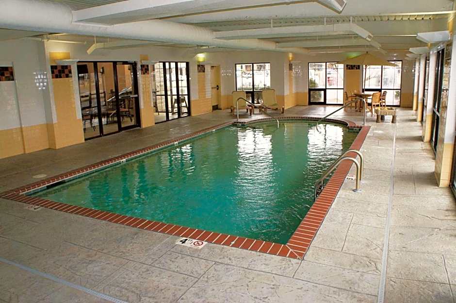 La Quinta Inn & Suites by Wyndham Springfield South
