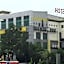 Raintree Hotel