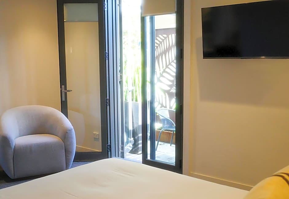 Crown Hotel Surry Hills